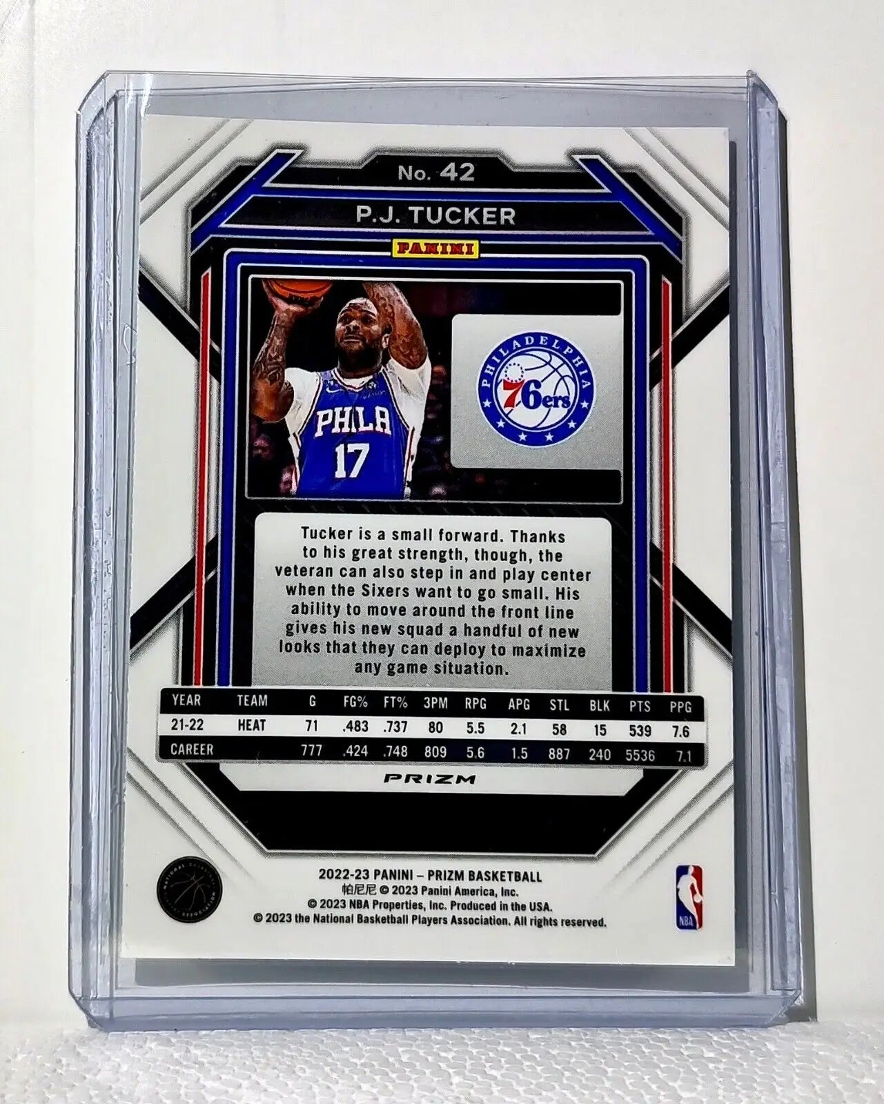 PJ Tucker 2022-23 Panini Green Prizm NBA #42 Basketball Card Philadelphia 76ers