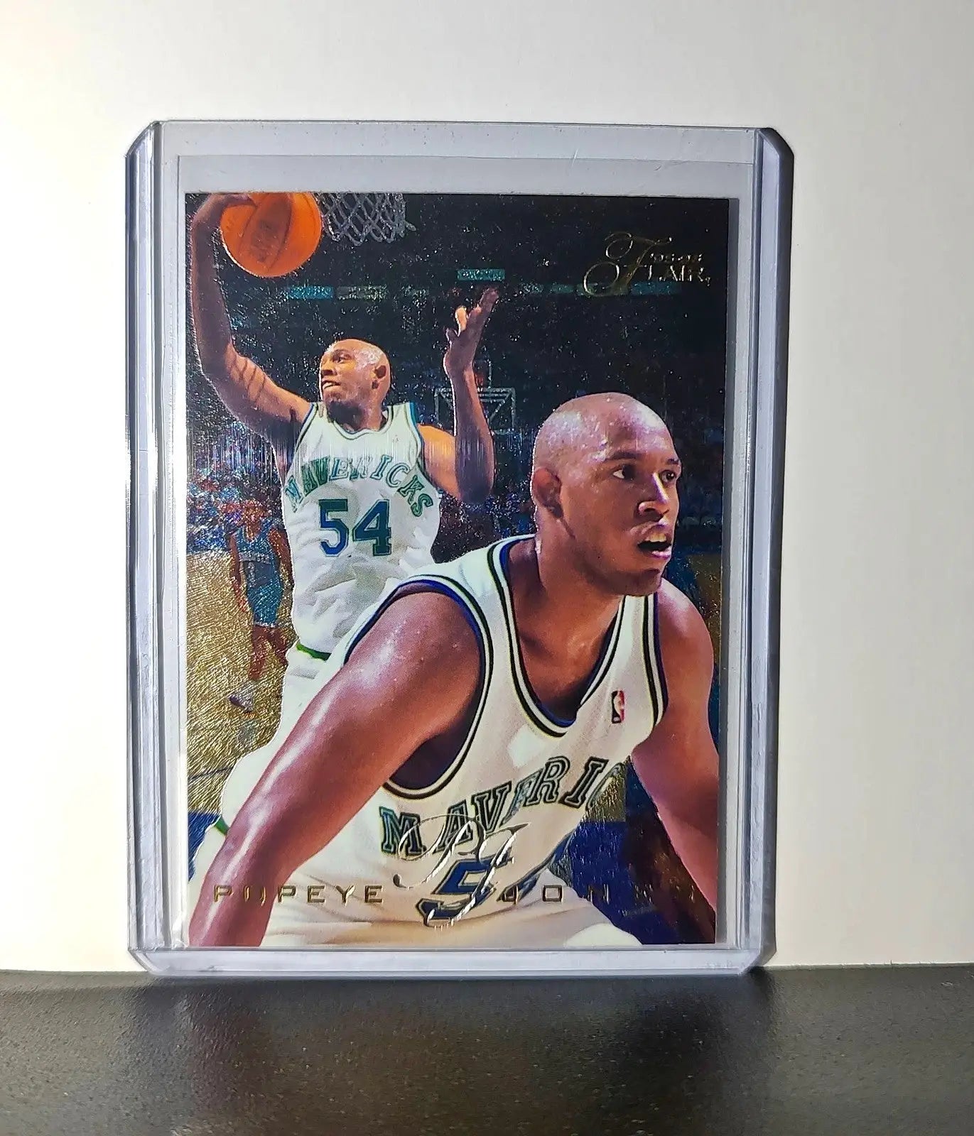 Popeye Jones 1995-96 Flair NBA #26 Card Dallas Mavericks