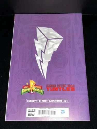 Power Rangers TMNT #5 Green Helmet Cover Variant RL1 comic book cover art