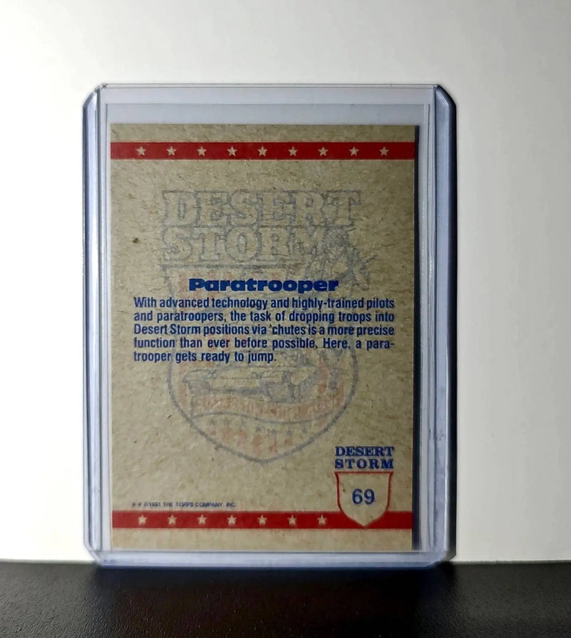 Preparing to Jump 1991 Topps Desert Storm #69 Card