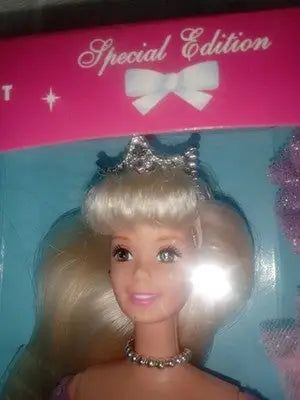 Pretty Choices Barbie Doll 1996 Long Blonde Hair Walmart Mattel 17971 New In Box - Collectibles