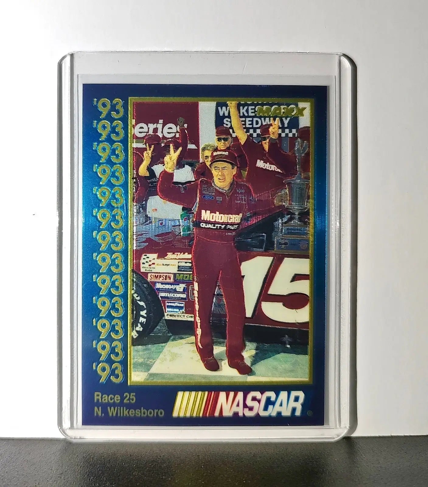 Race 25 North Wilkesboro YR 1993 Maxx Premier Plus Racing #204 NASCAR Card - Racing Card Single