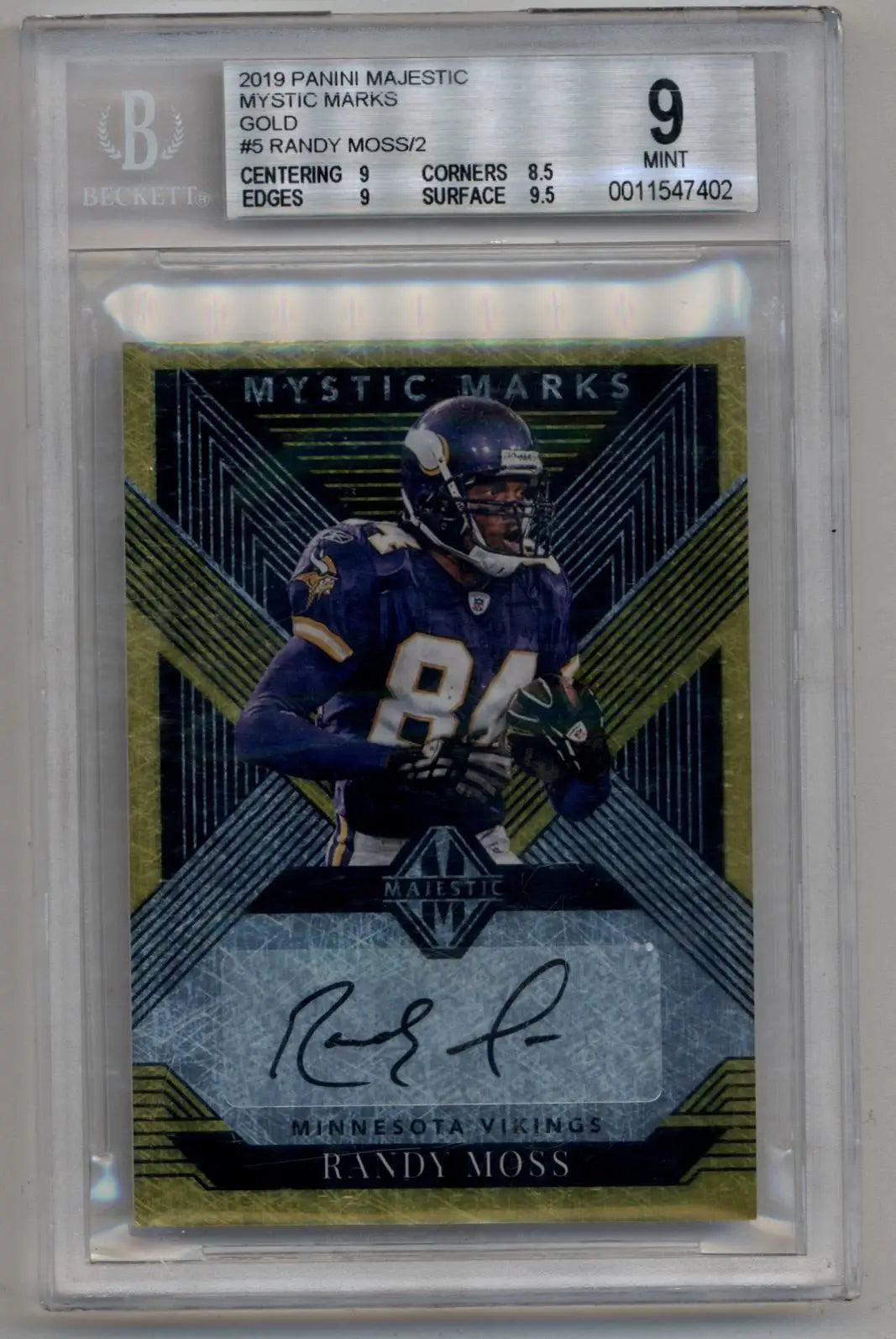 Randy Moss 2019 Majestic Gold Mystic Marks Auto 1/2 BGS 9 Mint - Football Card Single