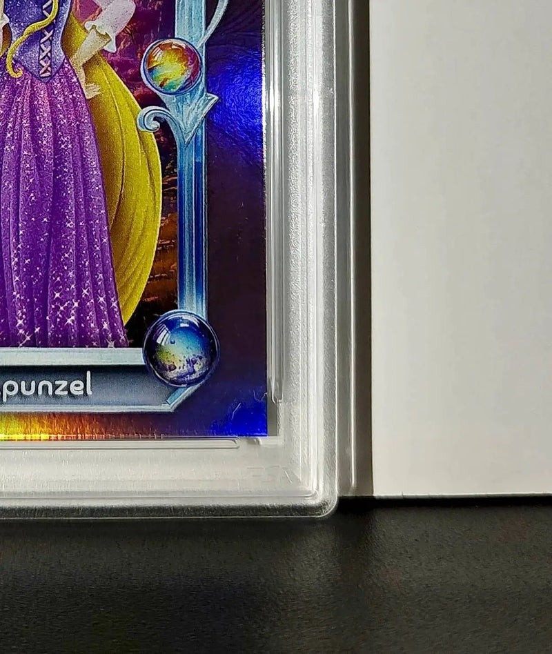 Rapunzel 2025 Topps Disney Cartoon Princess #160 Card Tangled PSA 8