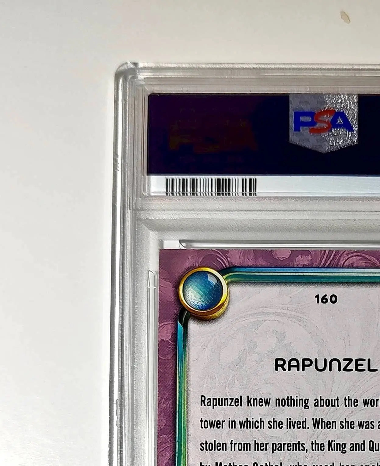 Rapunzel 2025 Topps Disney Cartoon Princess #160 Card Tangled PSA 8