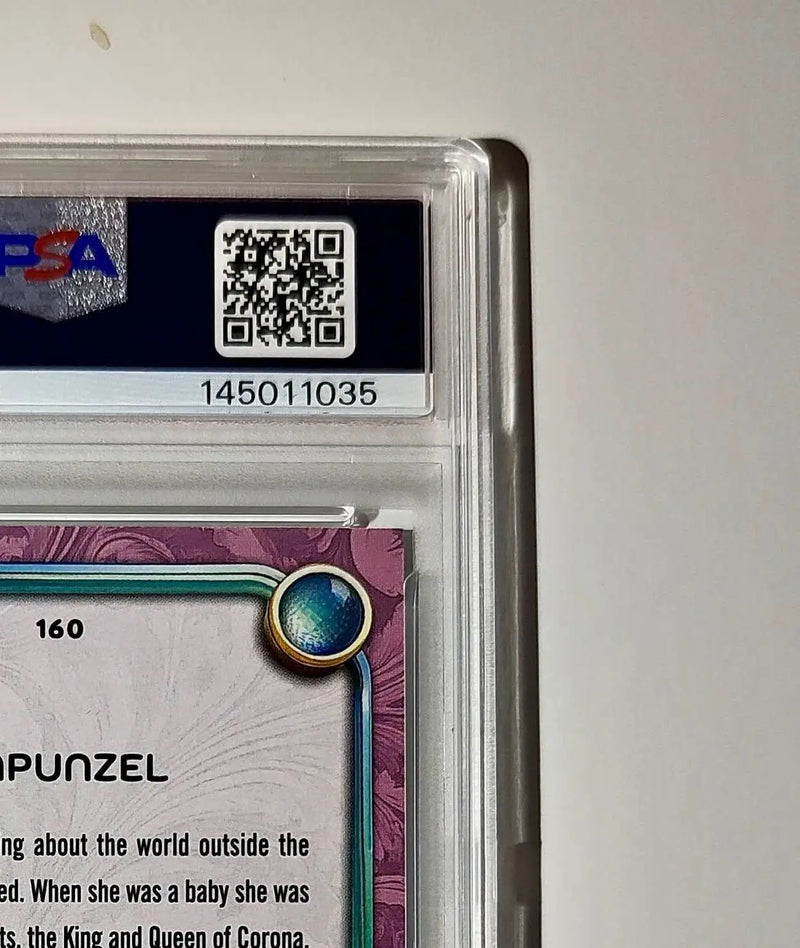 Rapunzel 2025 Topps Disney Cartoon Princess #160 Card Tangled PSA 8