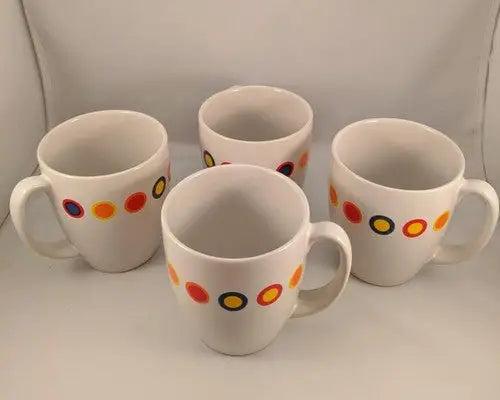 Rare Contemporary Corelle set of 4 12oz mugs with colorful dots perfect for everyday use