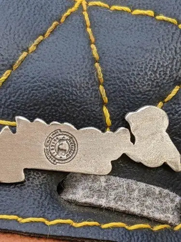 retired Atlanta Braves pewter pendant - Sports Memorabilia