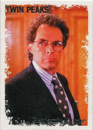 Portrait of a man with glasses in a suit for Rittenhouse Twin Peaks Original Stars Card