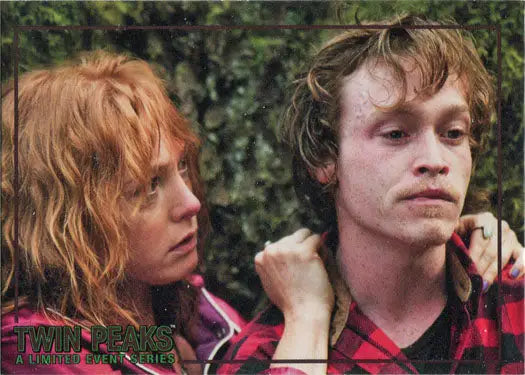 Young couple in plaid shirts looks concerned in Rittenhouse 2019 Twin Peaks trading card
