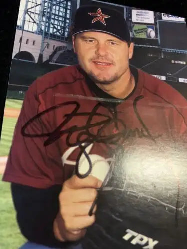 Autographed Roger Clemens Houston Astros postcard with JSA Certificate of Authenticity