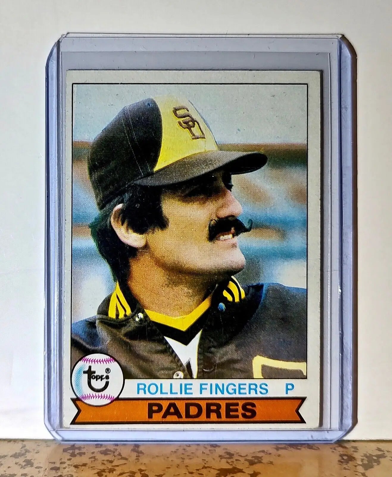 Rollie Fingers 1979 Topps MLB #390 Baseball Card San Diego Padres - Baseball Card Single