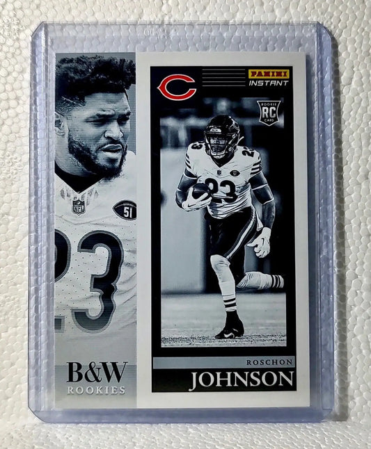 Roschon Johnson 2023 Panini NFL #17 Black & White Rookies Card Bears 1/216 - Football Card Single