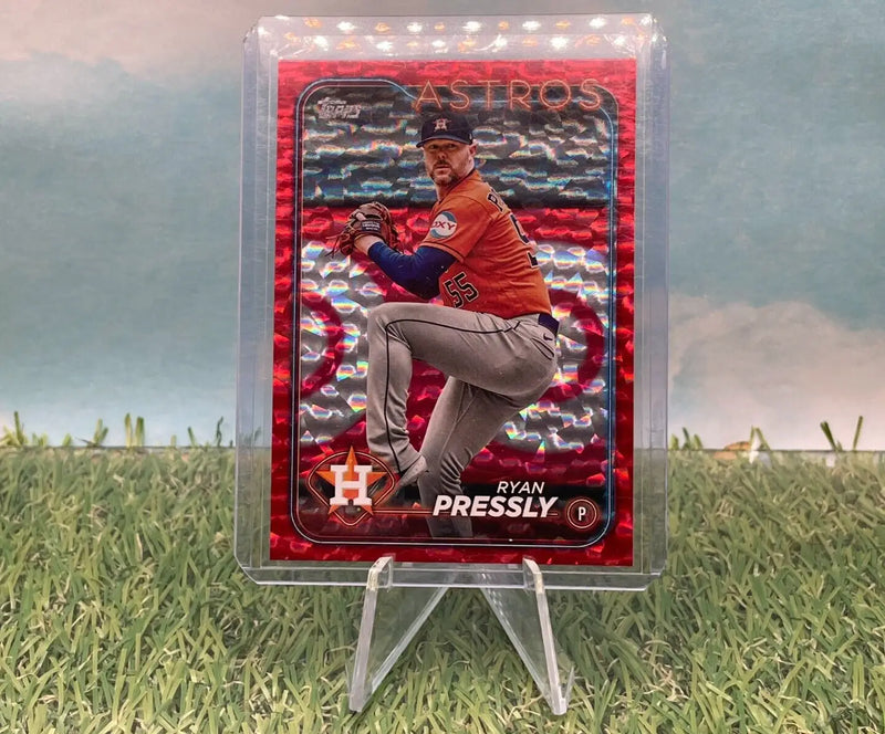 Ryan Pressly SP /199 Red Crackle Foil - 2024 Topps Series 1 #331 - Astros - Baseball Card Single