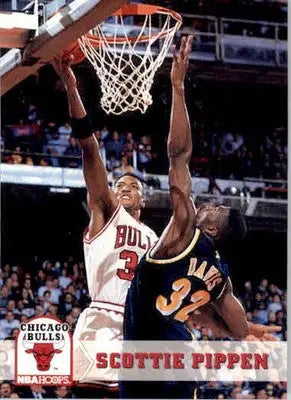 Scottie Pippen - 1993-94 Hoops - #32 - Basketball - Basketball Card Single