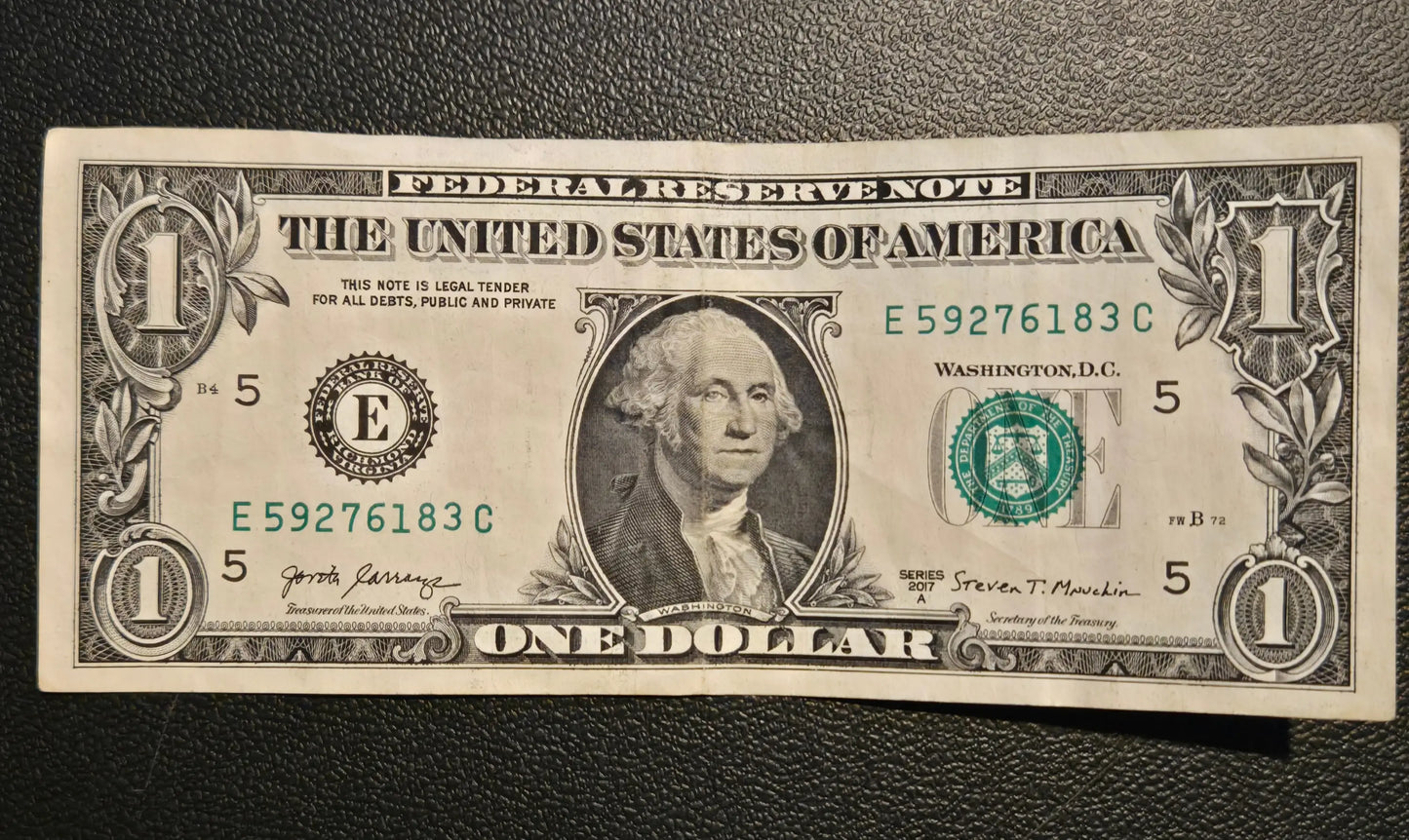 Series 2017 A $1 One Dollar Federal Reserve Note - Richmond E District - dllr6 - Coins & Currency