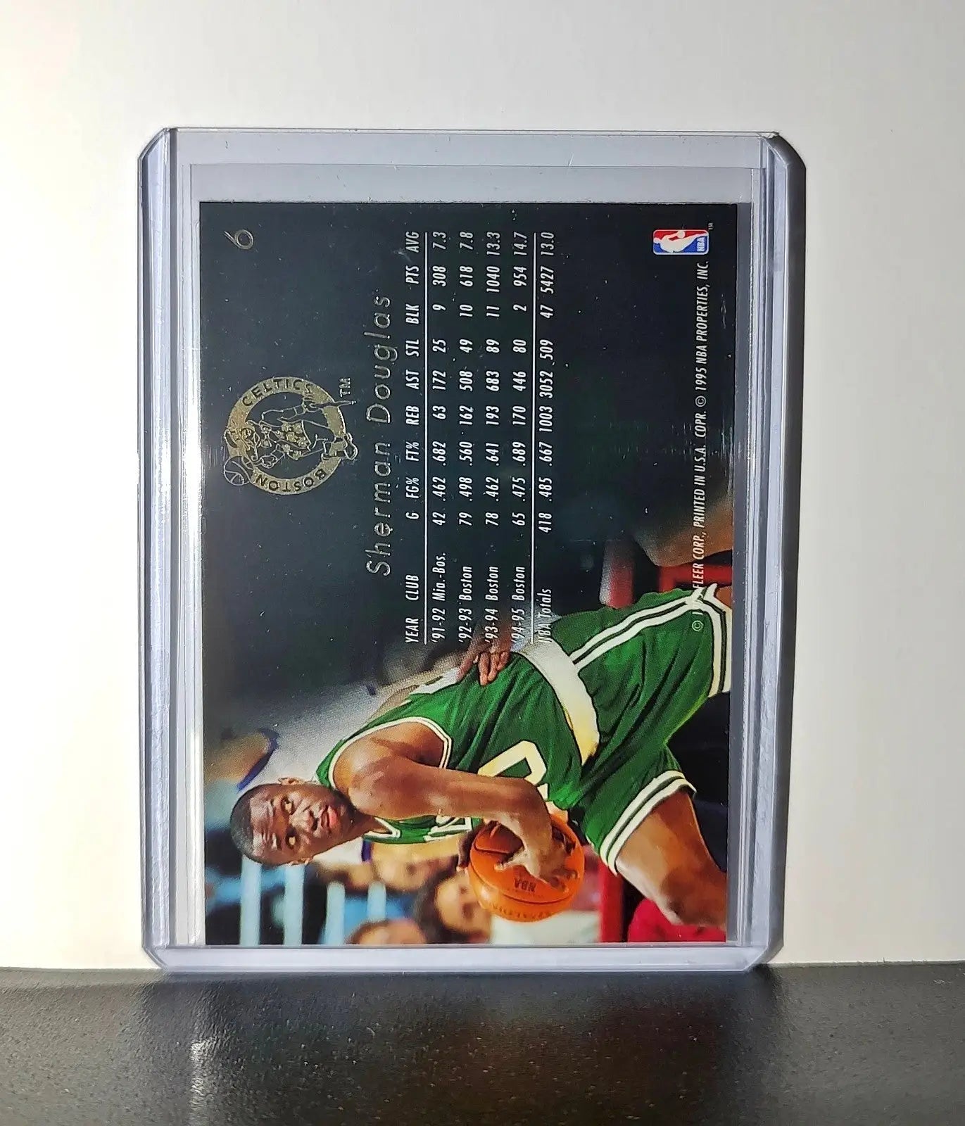 Sherman Douglas 1995-96 Flair NBA #6 Card Boston Celtics