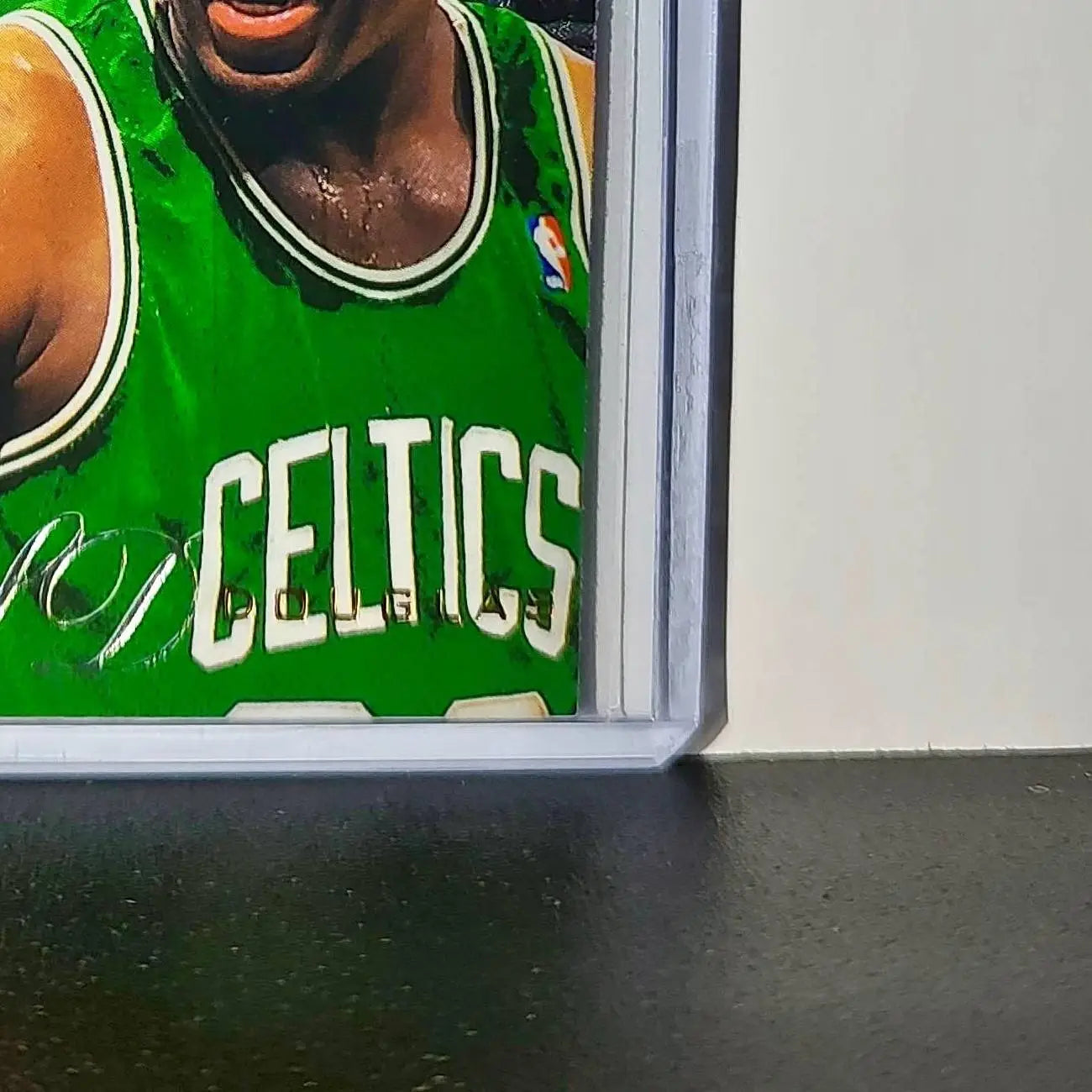 Sherman Douglas 1995-96 Flair NBA #6 Card Boston Celtics