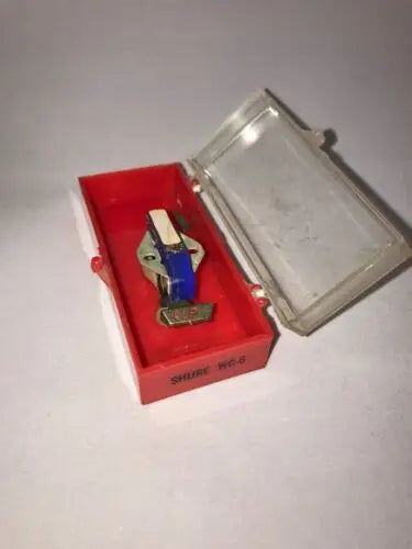 Shure WC-6 Record Player Cartridge Part in a red and clear protective case