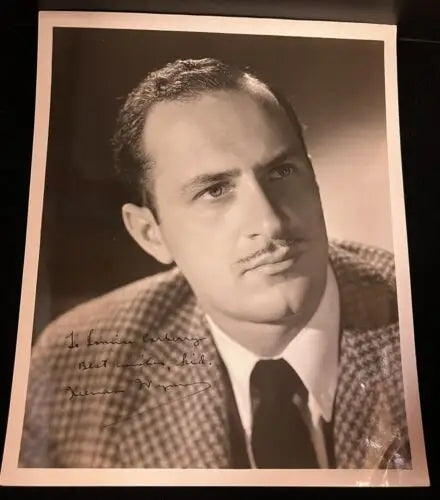 Autographed vintage 8x10 photo of Keenan Wynn with JSA certification