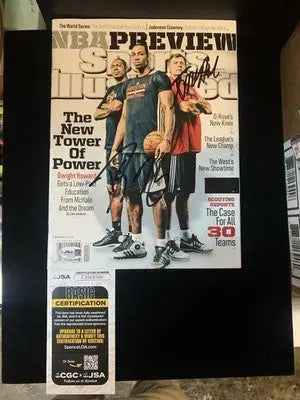 SIGNED Sports Illustrated 10/28/2013 Dwight Howard Kevin McHale Rockets JSA Auto - Sports Memorabilia