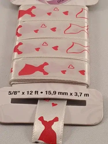 Original gloss white ribbon with red dress and heart pattern rick rack for Valentine’s Day