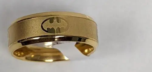Size 11 3/4 Ring Gold Stainless Steel Engraved Batman ring - Entertainment Memorabilia