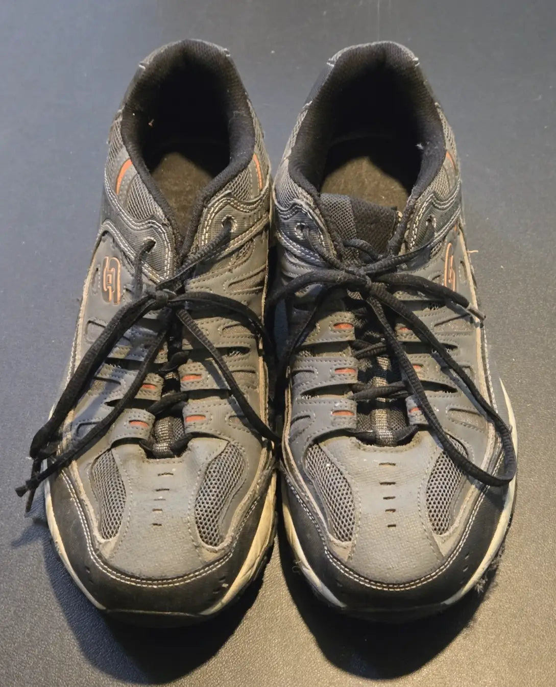 Skechers Men’s Athletic Shoes Size 11.5 Gray Black Orange Running Sneakers - Apparel