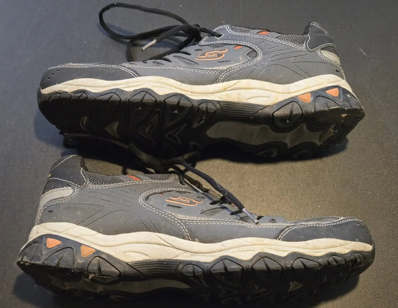 Skechers Men’s Athletic Shoes Size 11.5 Gray Black Orange Running Sneakers - Apparel