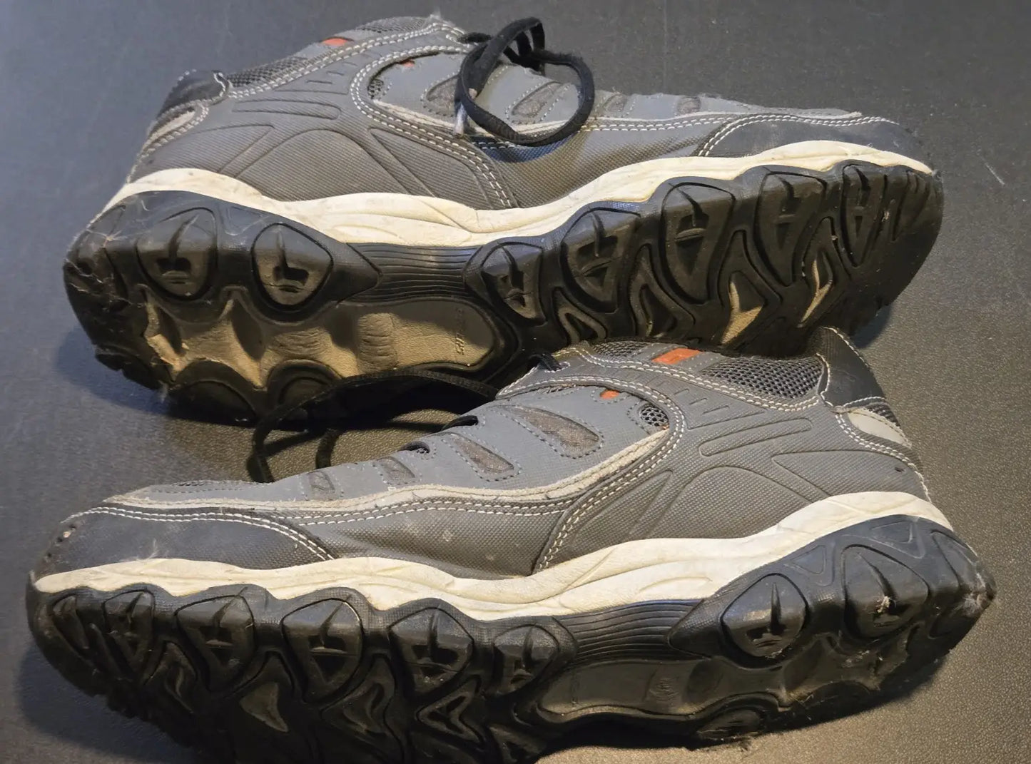 Skechers Men’s Athletic Shoes Size 11.5 Gray Black Orange Running Sneakers - Apparel