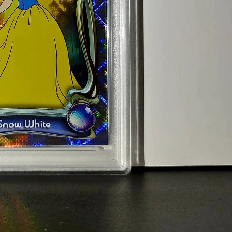 Snow White 2025 Topps Disney #1 Winter Snow White and the Seven Dwarfs PSA 9 - Non-Sports Card Single