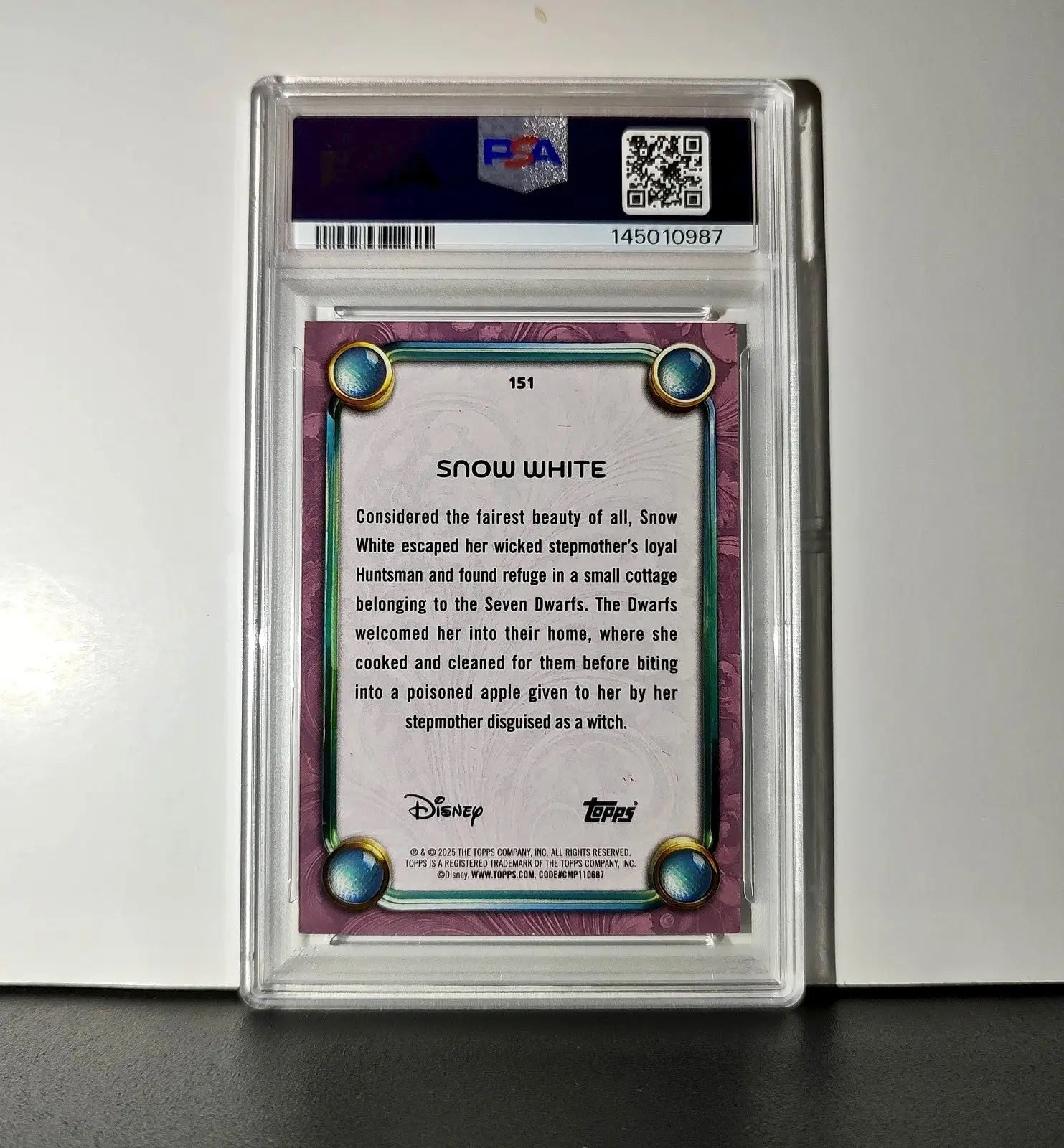 Snow White 2025 Topps Disney Cartoon Princess #151 Card PSA 8 - Non-Sports Card Single