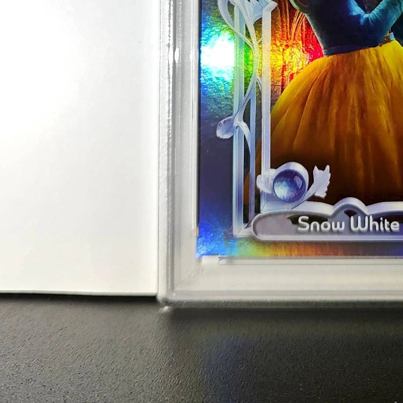 Snow White 2025 Topps Disney Cartoon Princess #171 Card PSA 9 - Non-Sports Card Single