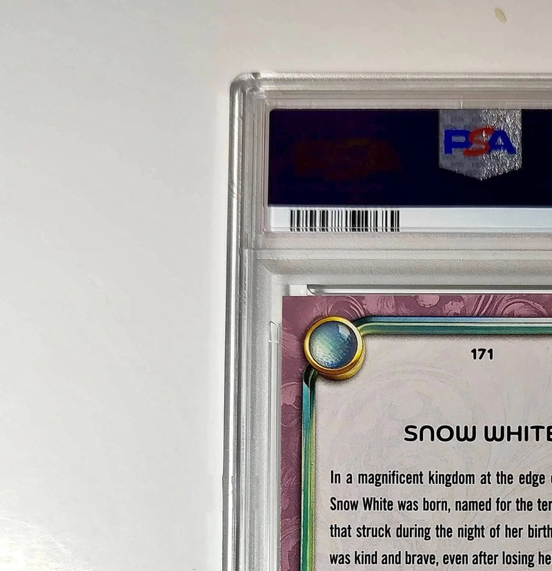 Snow White 2025 Topps Disney Cartoon Princess #171 Card PSA 9 - Non-Sports Card Single