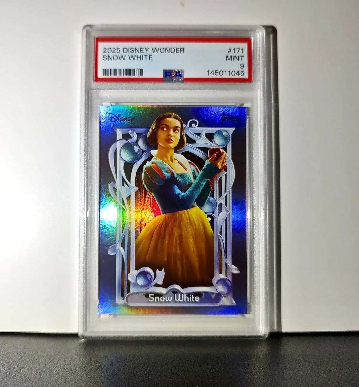 Snow White 2025 Topps Disney Cartoon Princess #171 Card PSA 9 - Non-Sports Card Single