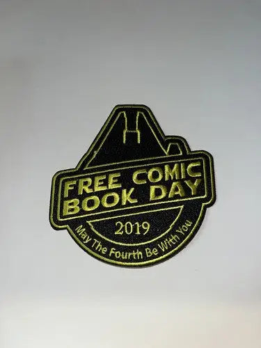 Star Wars Millennium Falcon FCBD Free Comic Book Day 2019 Embroidered Patch New - Entertainment Memorabilia