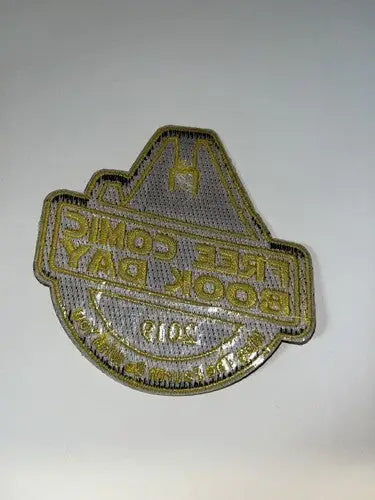 Star Wars Millennium Falcon FCBD Free Comic Book Day 2019 Embroidered Patch New - Entertainment Memorabilia
