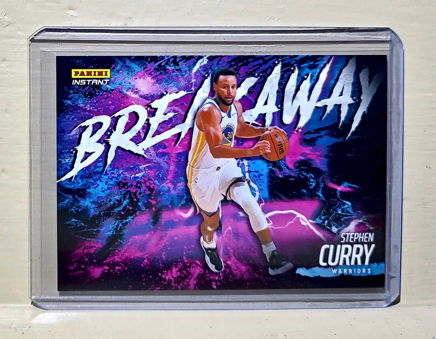 Stephen Curry 2023-24 Panini NBA Breakaway Basketball #16 Card 1 of 4085 - Basketball Card Single