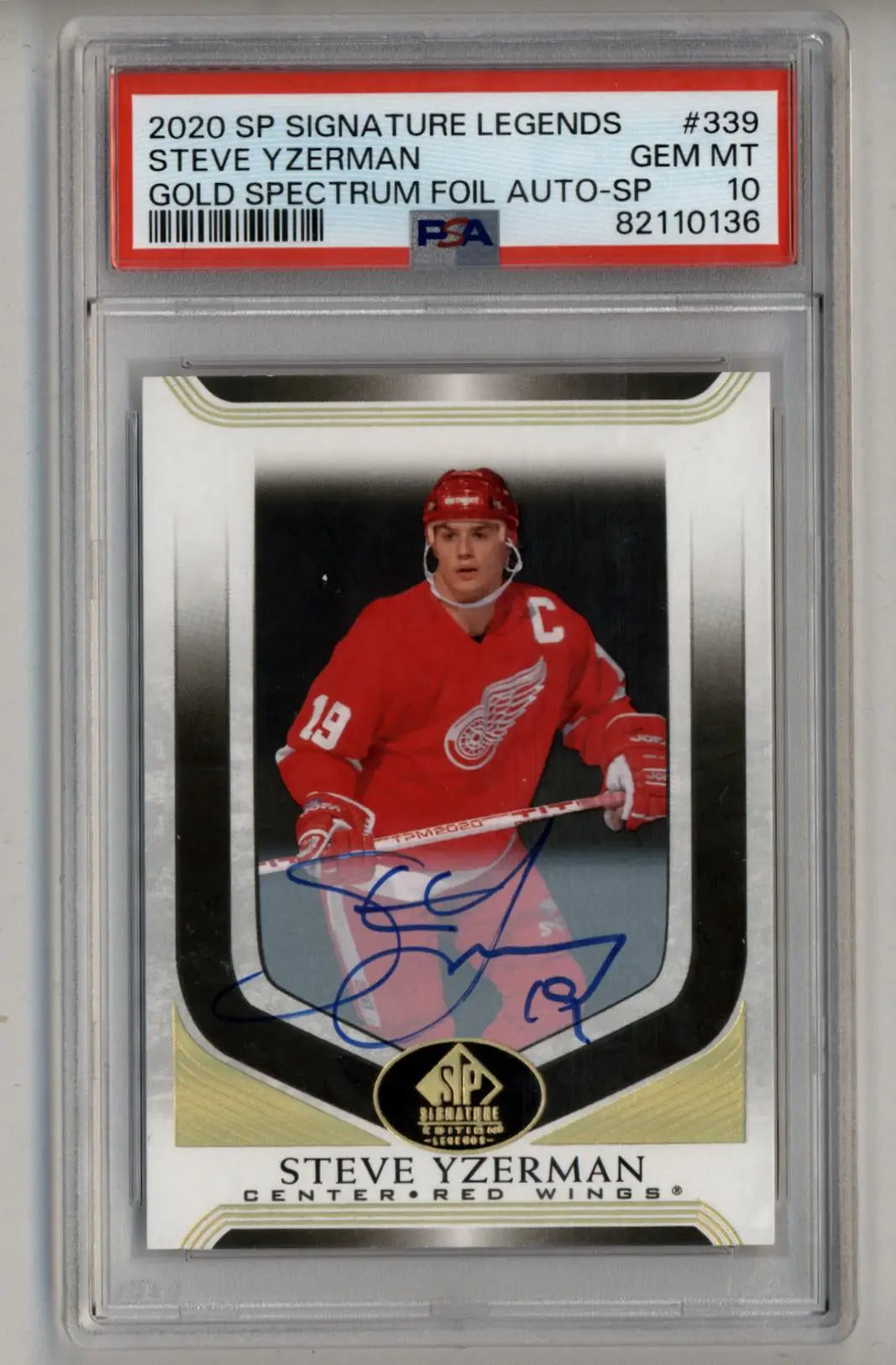 Steve Yzerman 2020-21 SP Signature Legends Gold Spectrum Foil Auto SP PSA 10 Gem Mint - Hockey Card Single