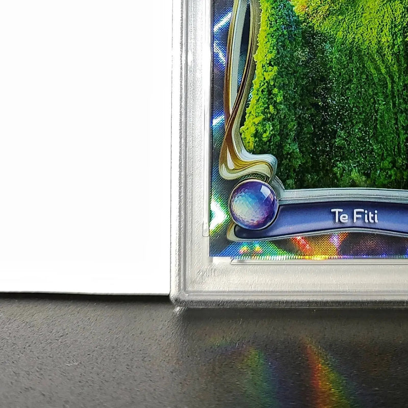 Te Fiti 2025 Topps Disney Wonder #90 Winter Variant Card Moana PSA 8 - Non-Sports Card Single