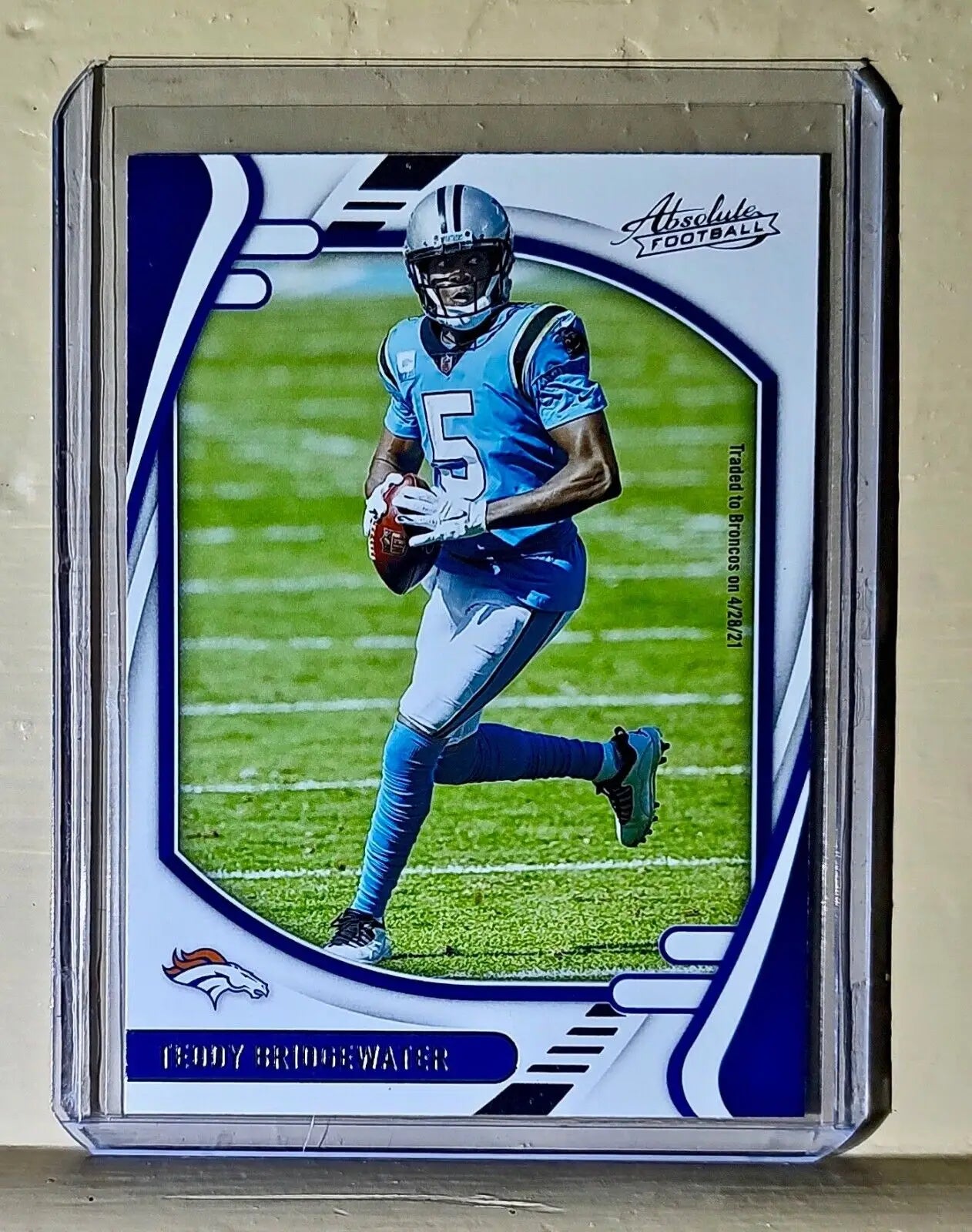 Teddy Bridgewater 2021 Panini NFL Absolute Football #40 Card - Football Card Single