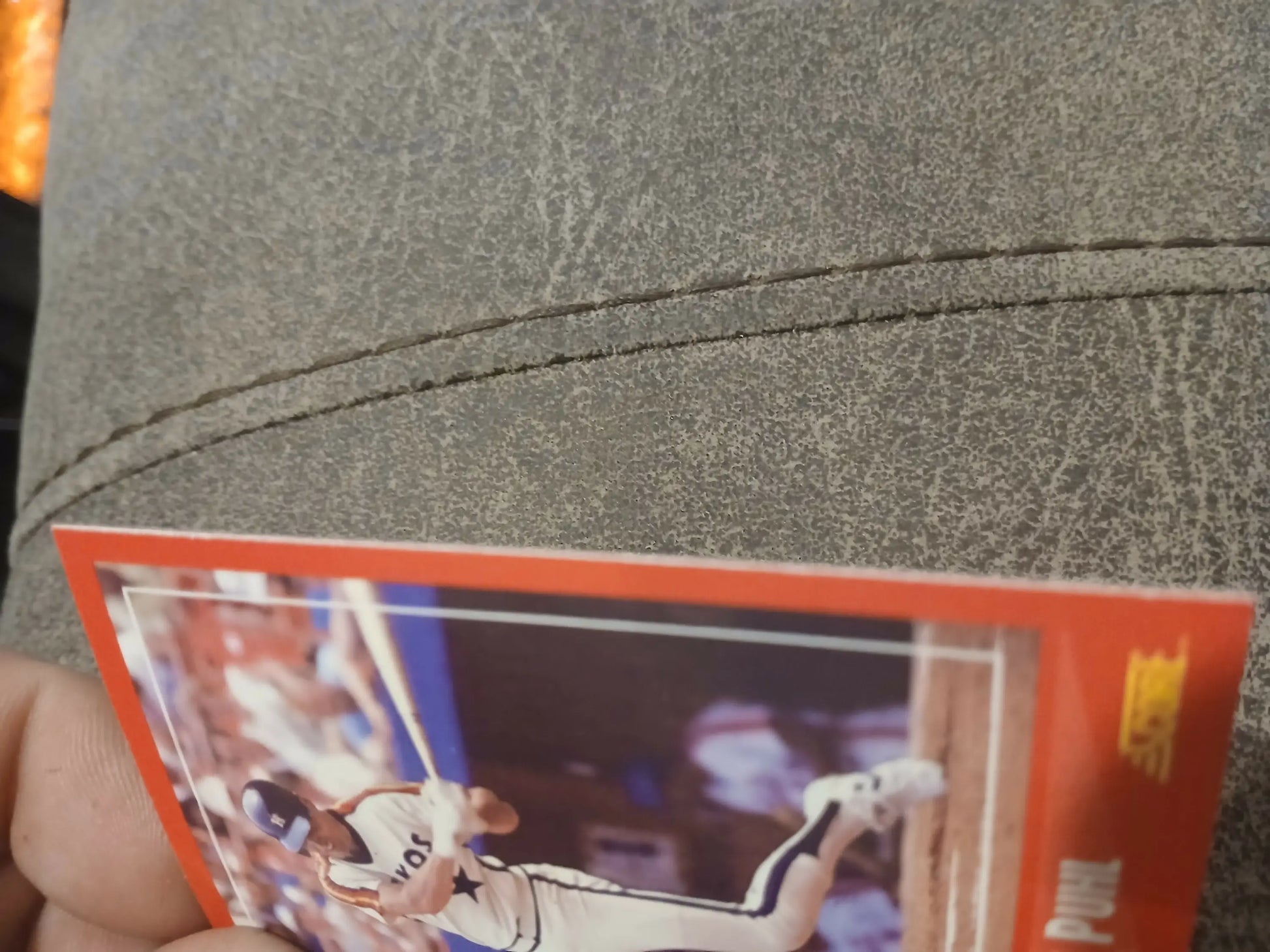 Terry Puhl #282 baseball card with curved corner, perfect for trading card collectors