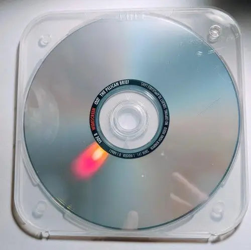 DVD of The Pelican Brief with Julia Roberts and Denzel Washington in clear plastic case