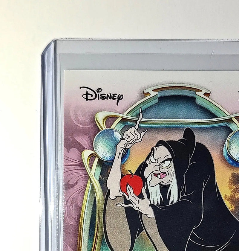 The Witch 2025 Topps Disney Wonder #4 Card Snow White and the Seven Dwarfs - Non-Sports Card Single