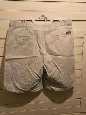 Timber Creek Shorts Mens 38 Khaki 100% Cotton Pleated Front Casual Chino Welt - Apparel