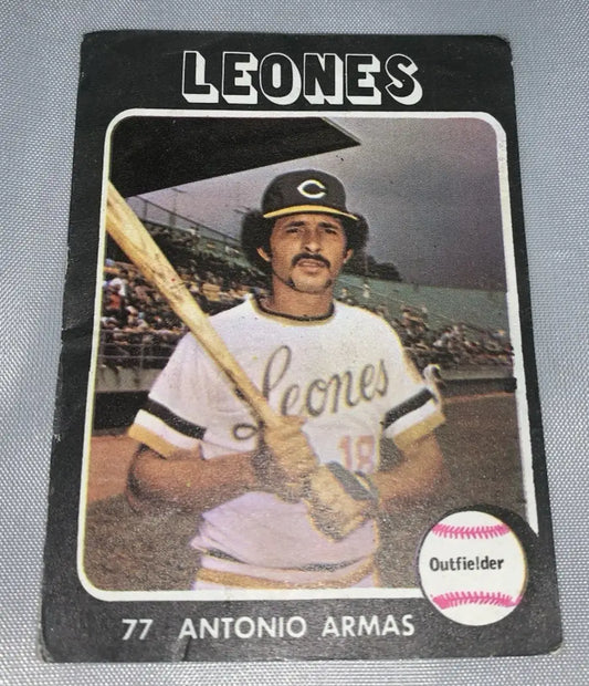 Tony Antonio Armas 1975 Topps Leones del Caracas Venezuela Baseball Sticker #77 - Baseball Card Single