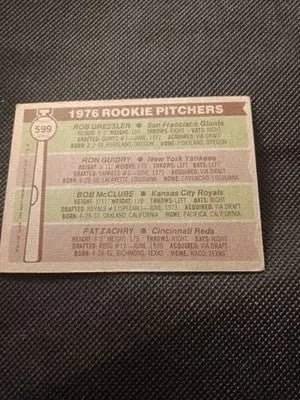 Topps - Ron Guidry 1976 (RC) & 1977. 2 card lot. ’76 VG+ w/front crease. ’77 EX+ - Baseball Card Single