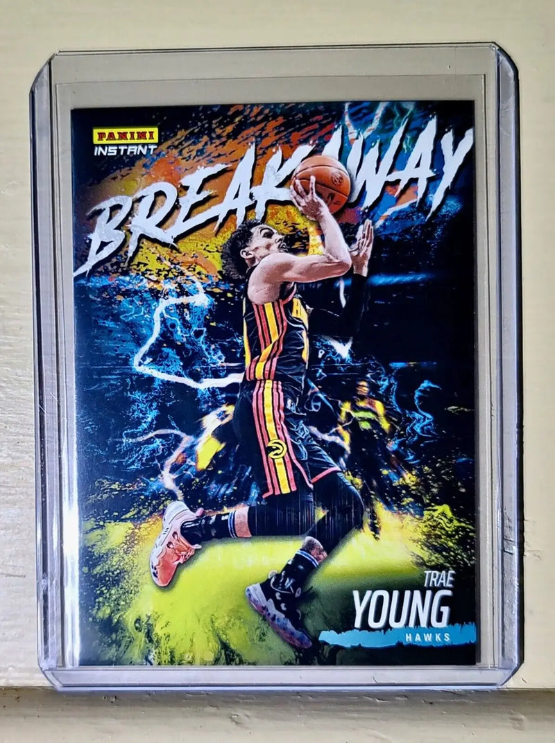 Trae Young 2022-23 Panini NBA Breakaway #10 Basketball Card 1/2304 - Basketball Card Single
