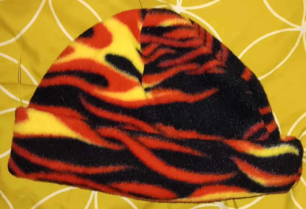 Turtle Fur Color Hot Rod Flame Fleece Beanie Kids Ages 1-3 Years Old Pre-Owned - Apparel