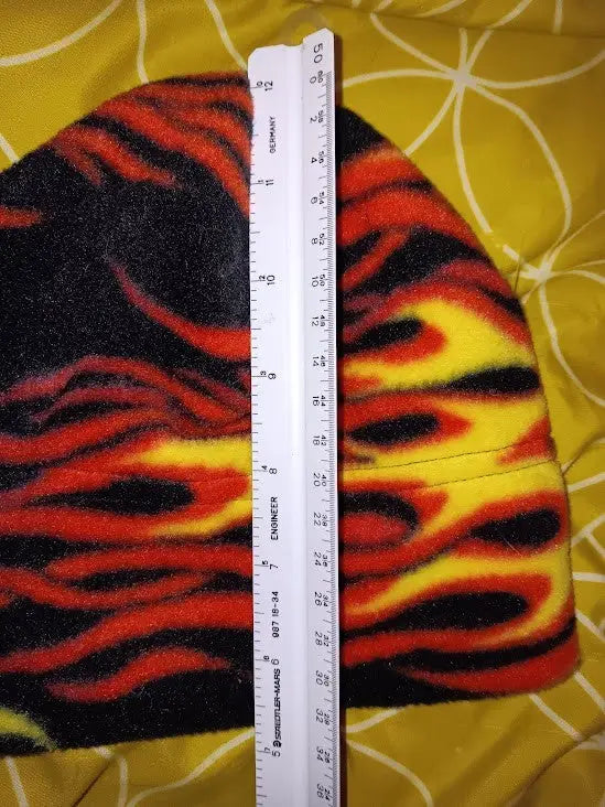 Turtle Fur Color Hot Rod Flame Fleece Beanie Kids Ages 1-3 Years Old Pre-Owned - Apparel